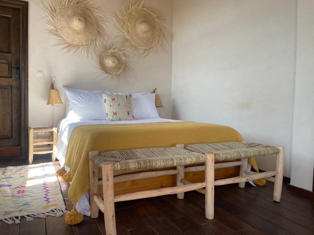 Maison La Chevre Guest house *